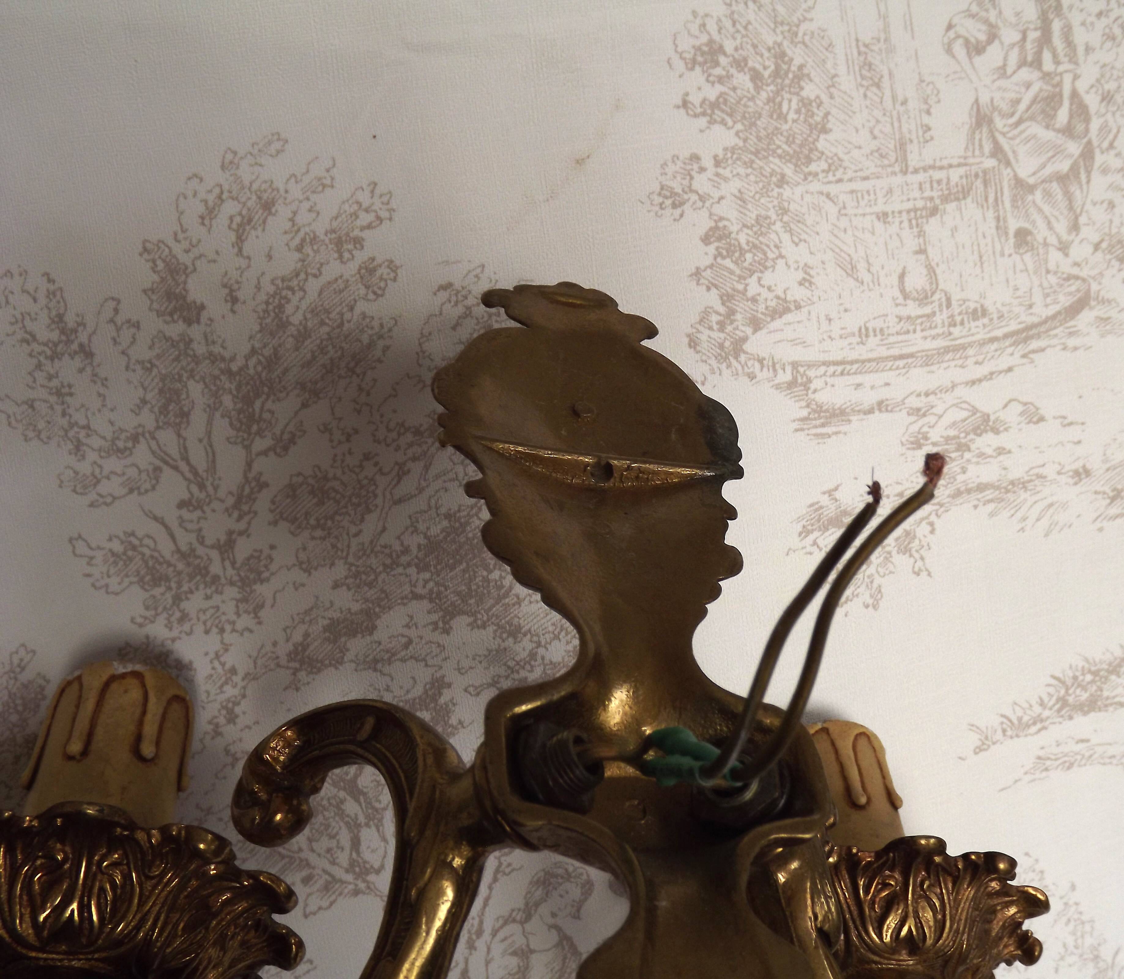 Vintage French Traditional Style Bronze Double Wall Light 5351