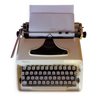 Remington functional typewriter