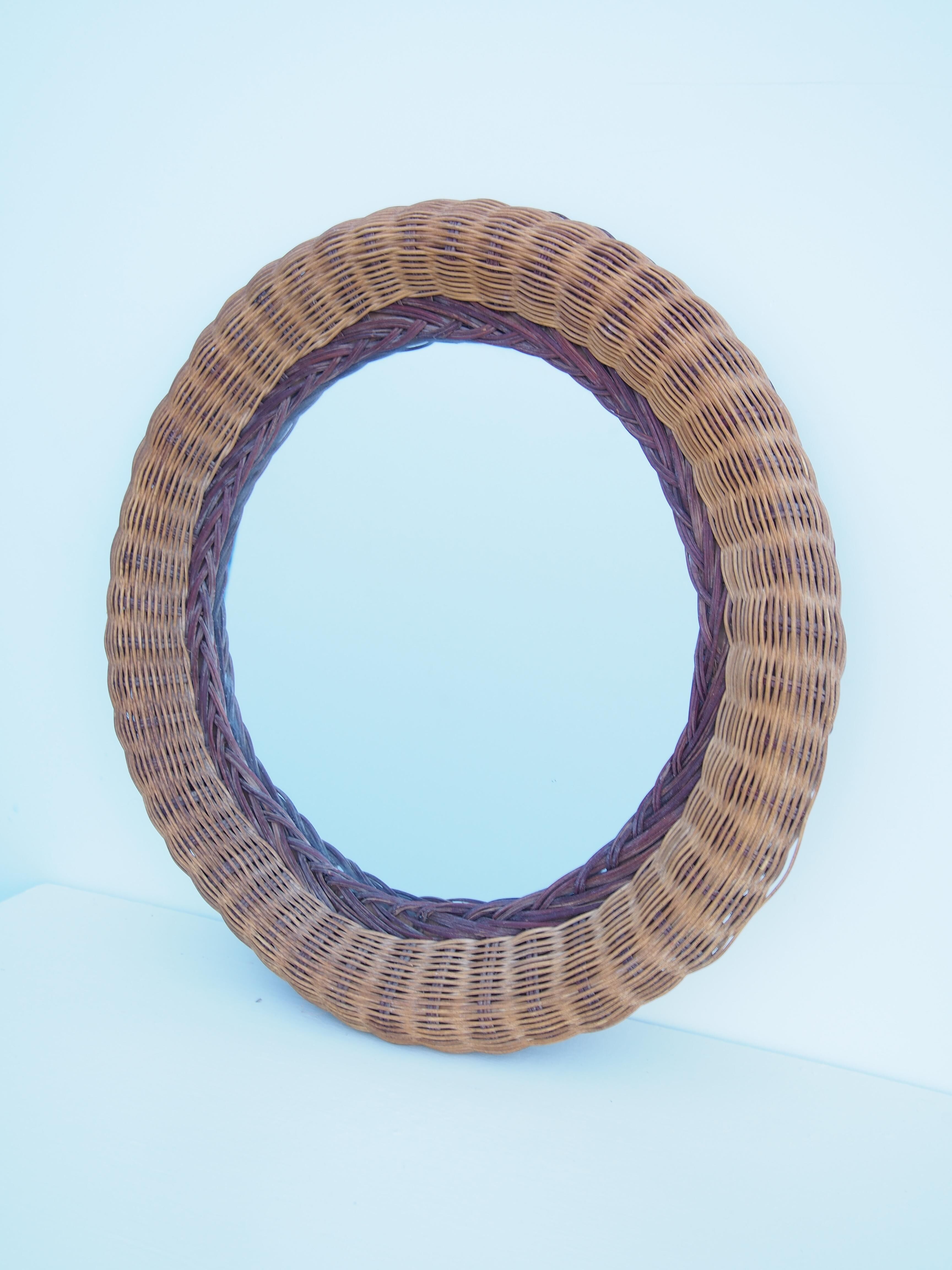 Mirror rattan