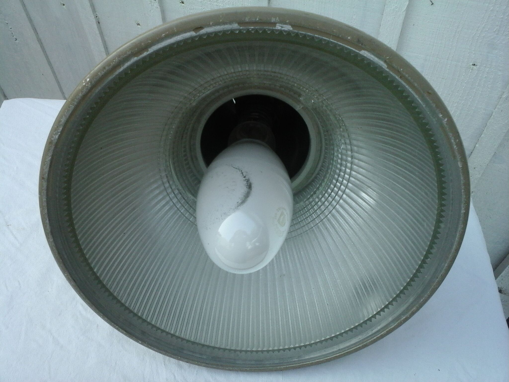 Workshop hanging lamp