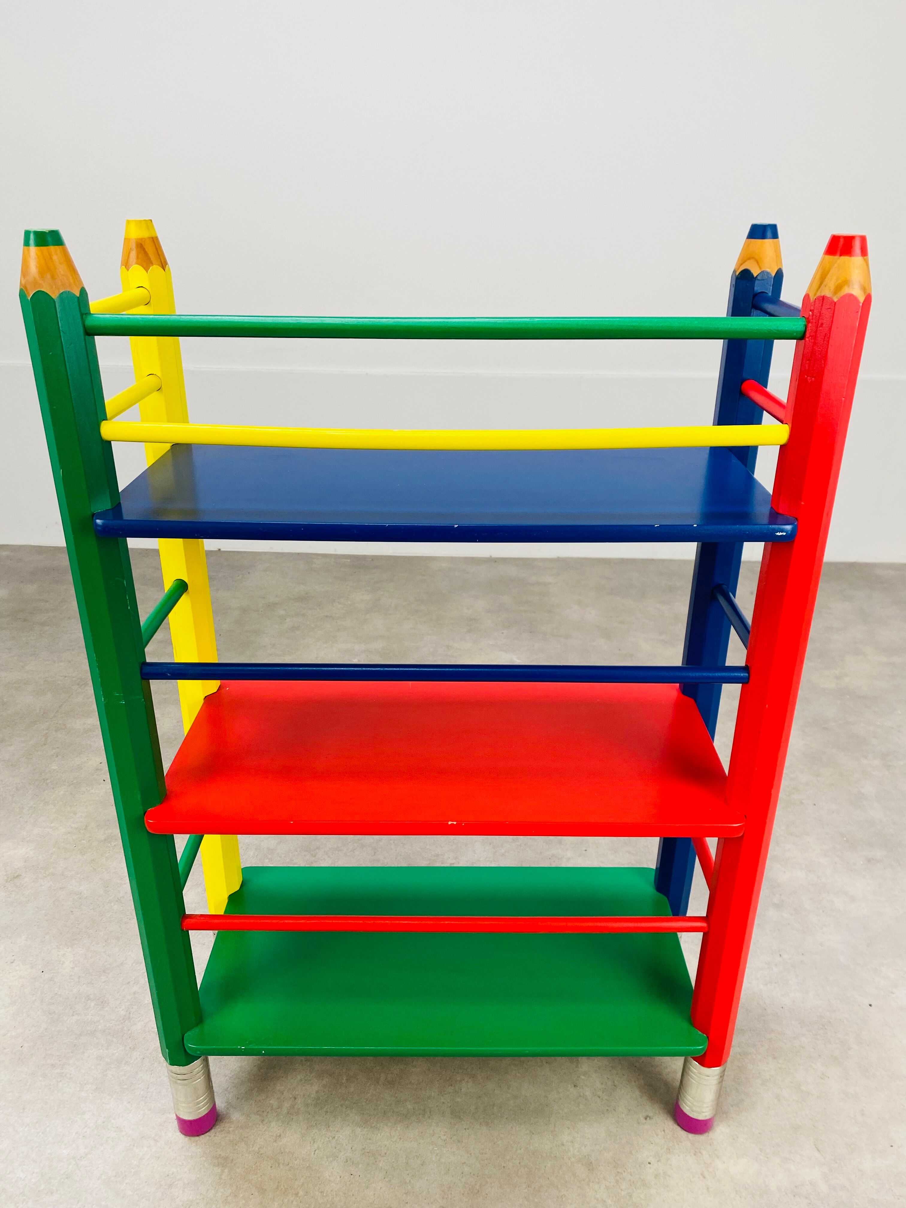 Pierre Sala pencil shelf for children