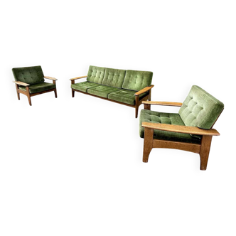 Salon scandinave de couleur vert vintage des années 70
