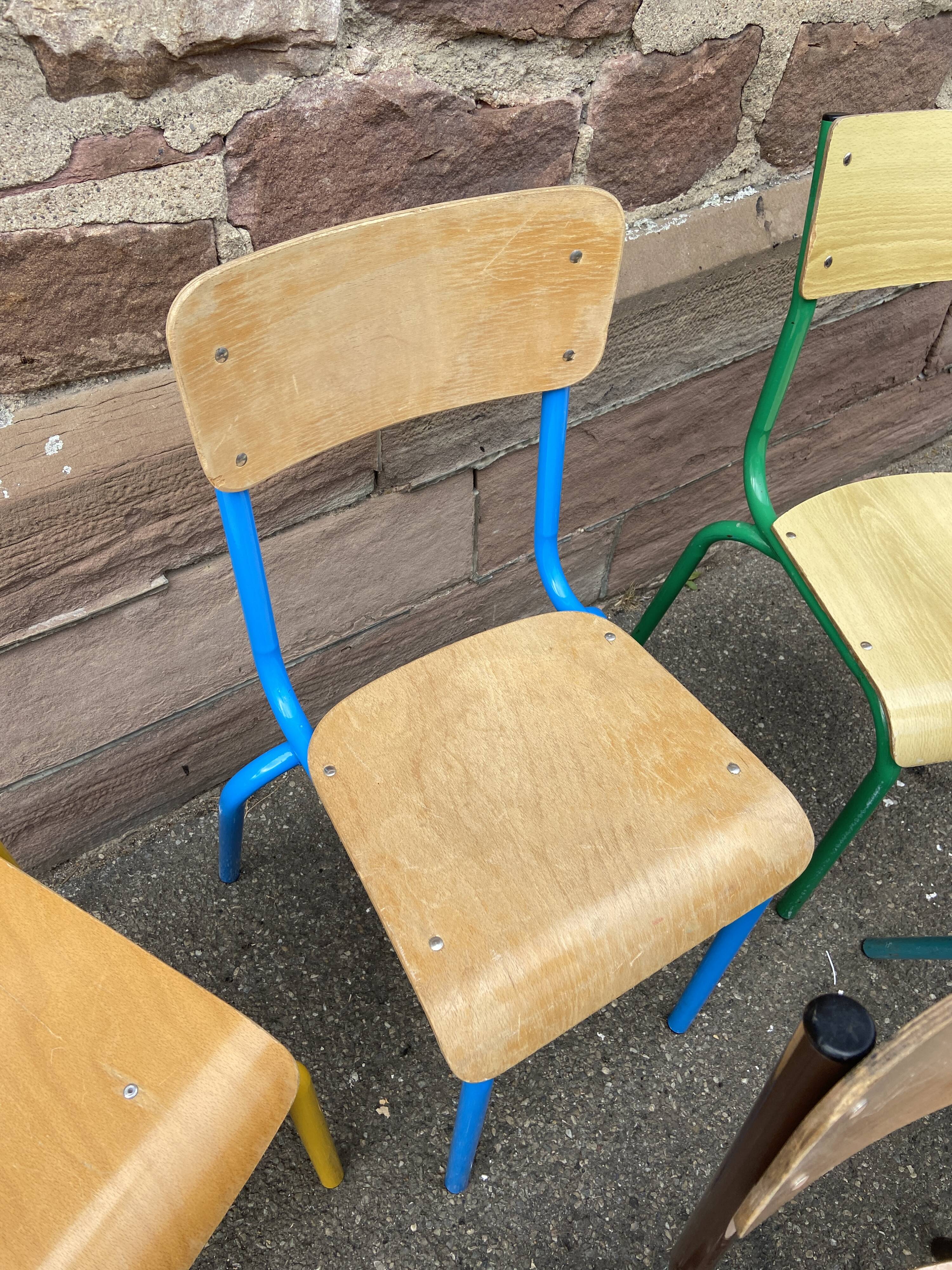 6 mismatched school chairs multicolor industrial vintage school community Mullca