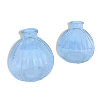 Lot 2 round vases