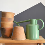 5 old terracotta pots