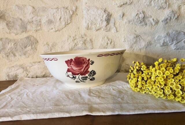 Badonviller Roses Salad Bowl