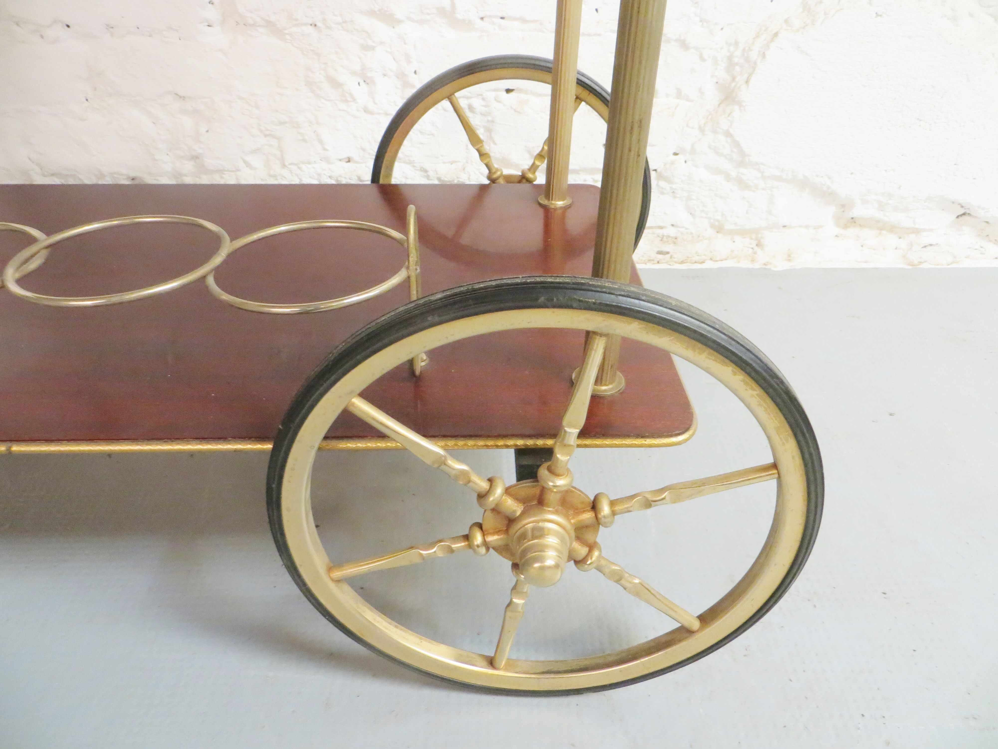 Serving rolling table 60s