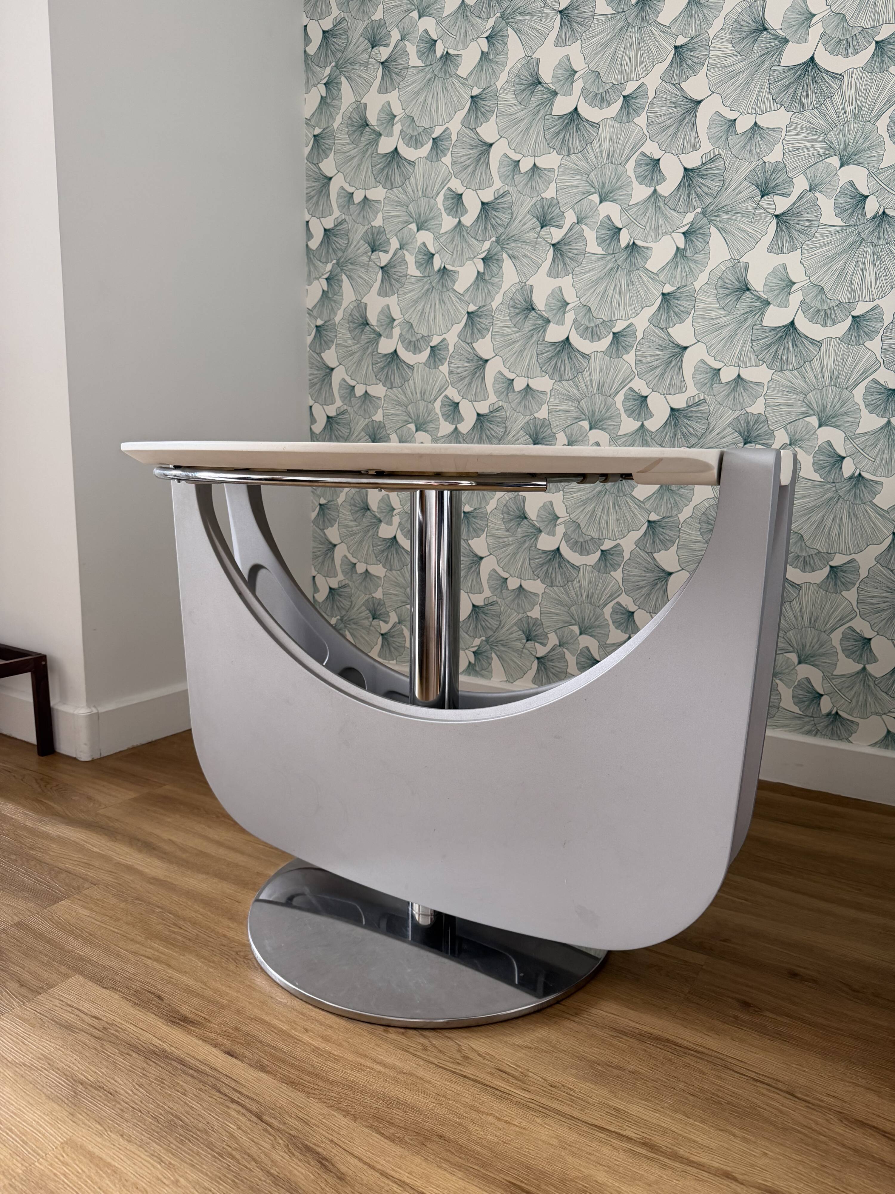 Extendable table design