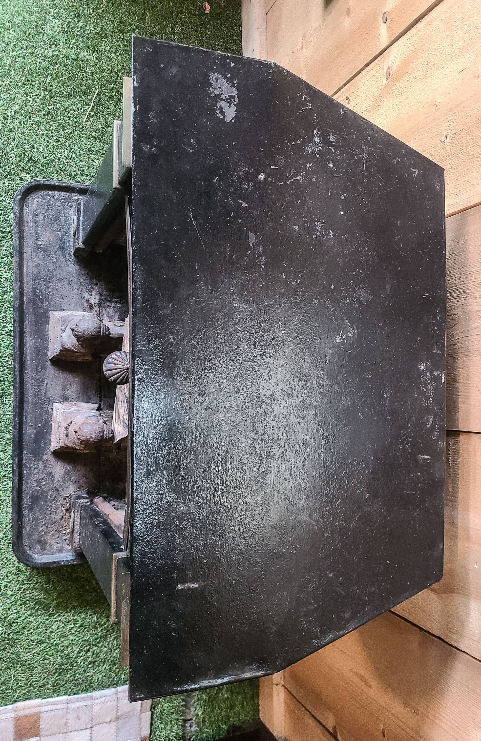 Sheet metal fireplace