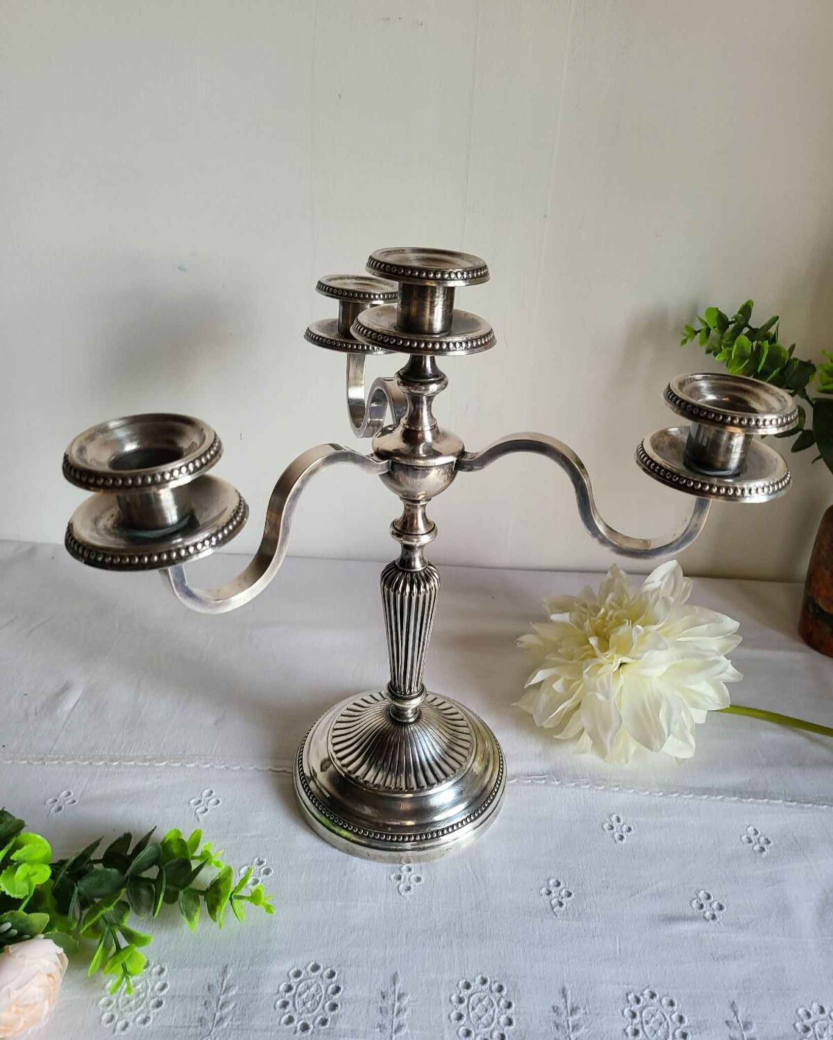 Silver-plated metal candelabrum chandelier SNPA with 4 lights