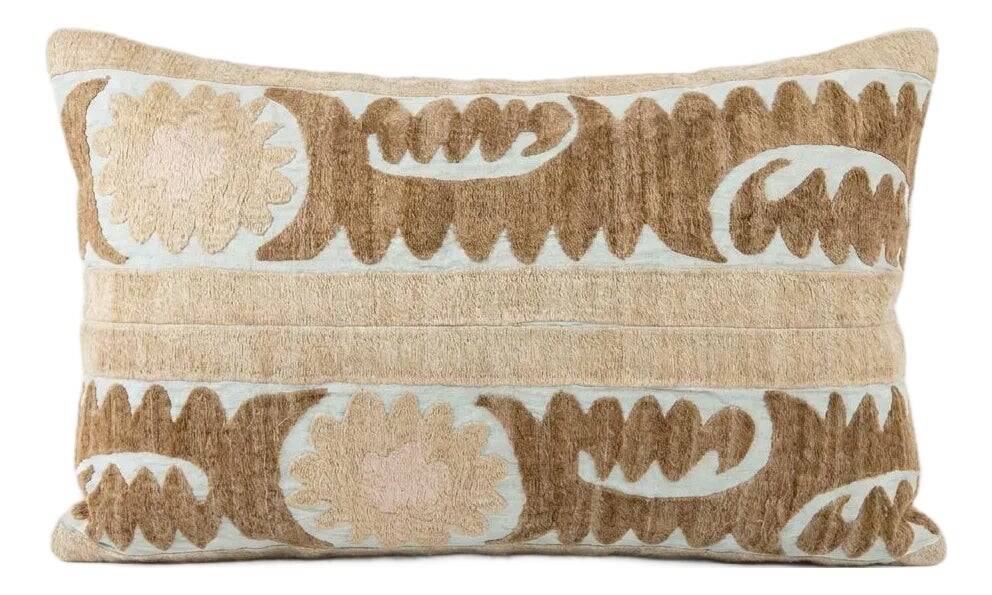 Vintage embroidered cushion cover 41x56 cm