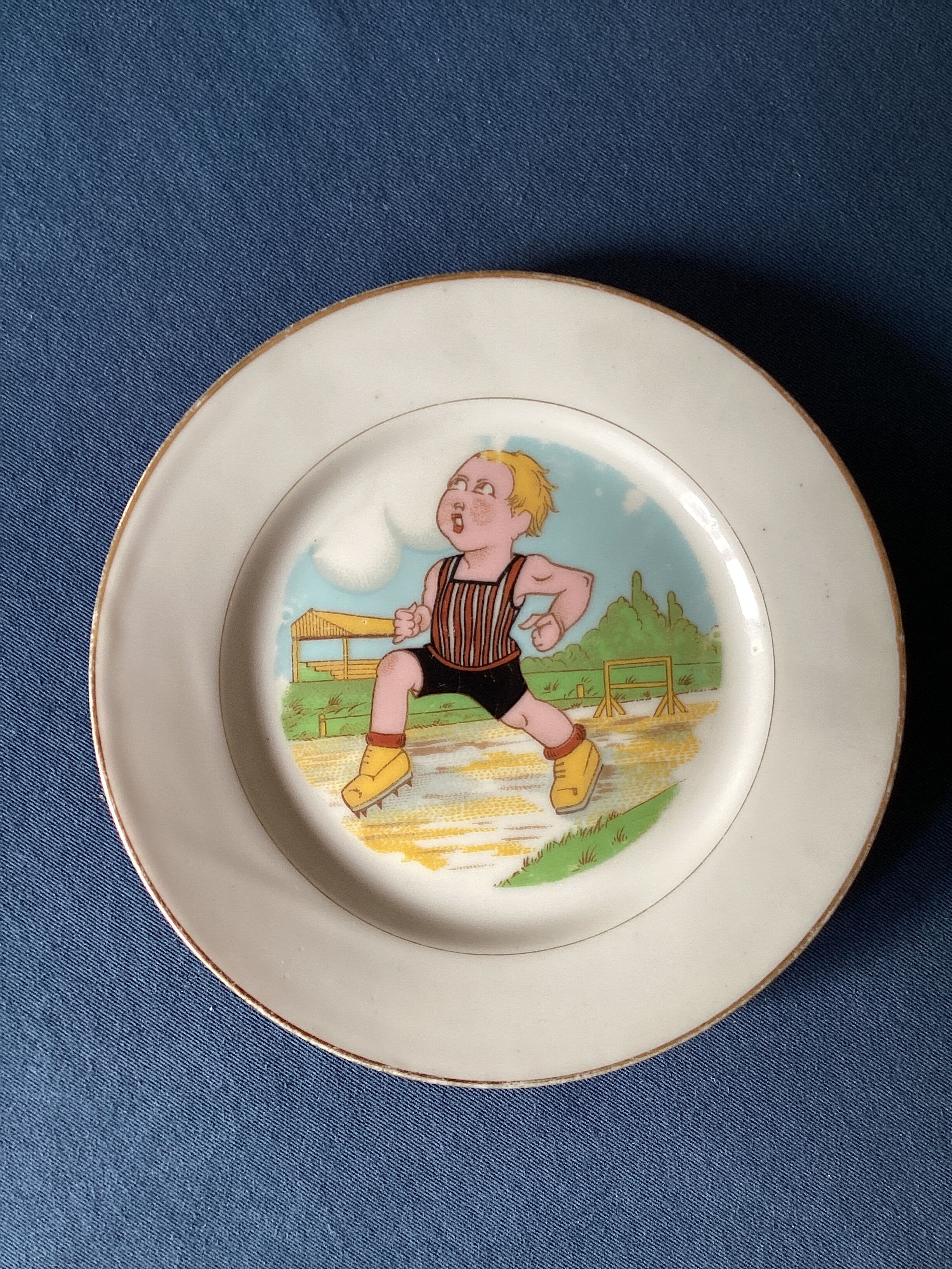 Set of 8 old dessert plates