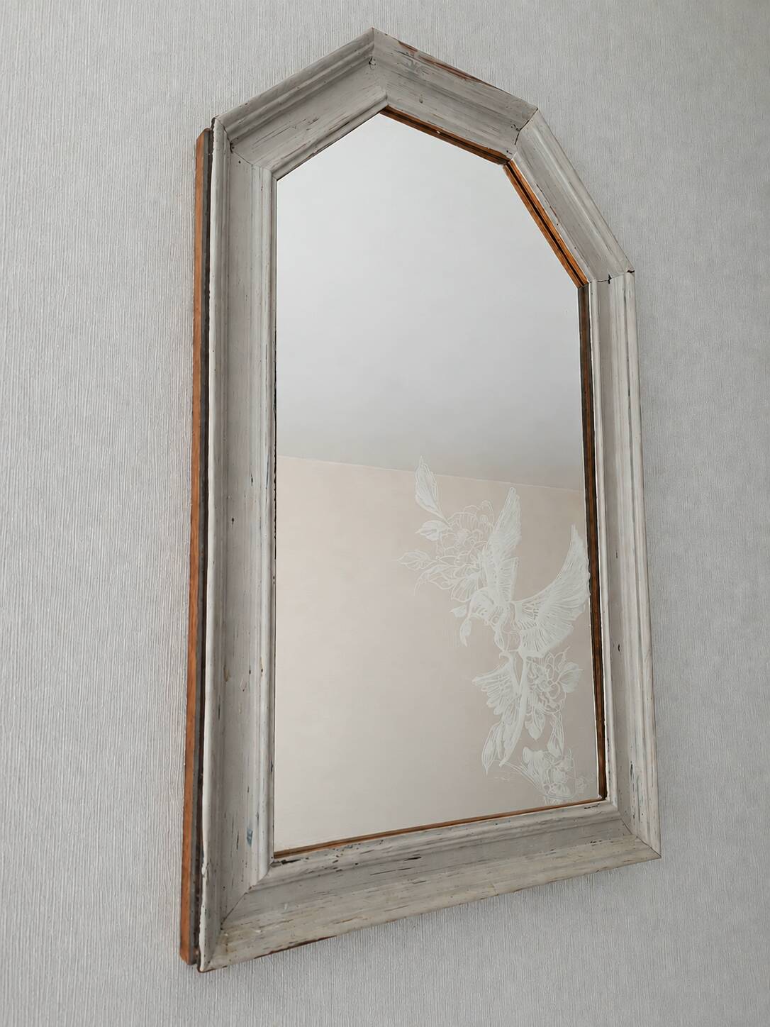 Antique hand-engraved mirror – Unique piece