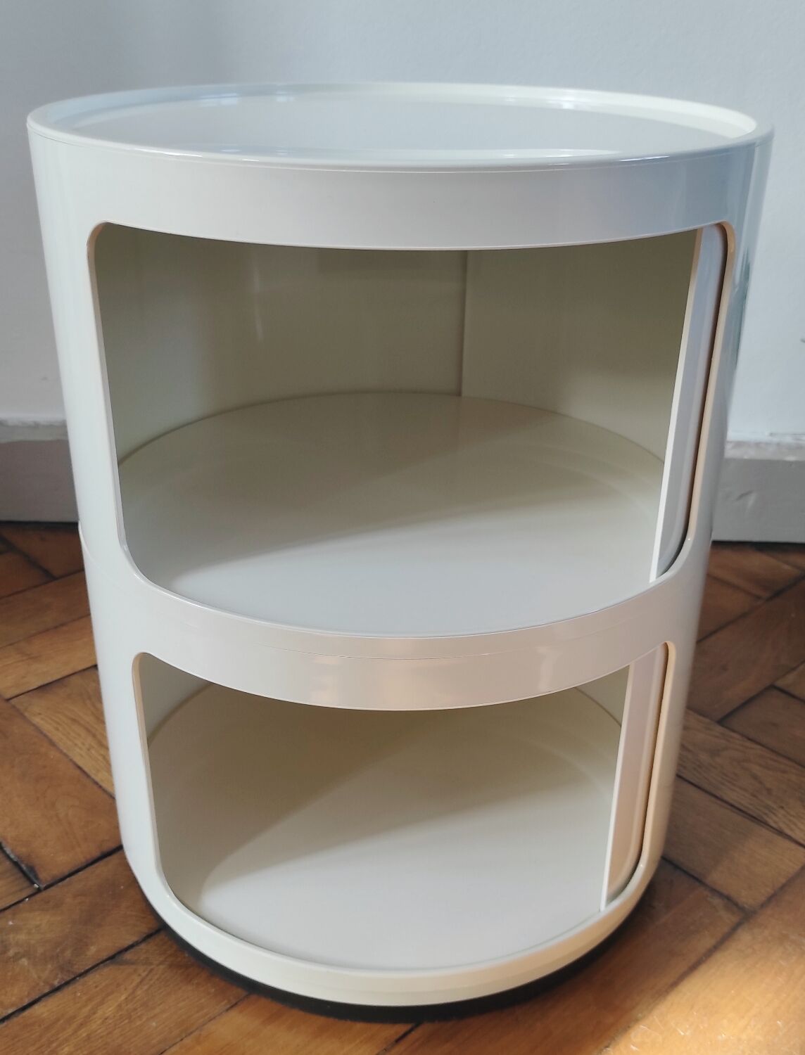 Pair of vintage white/cream Componibili bedside tables - Kartell