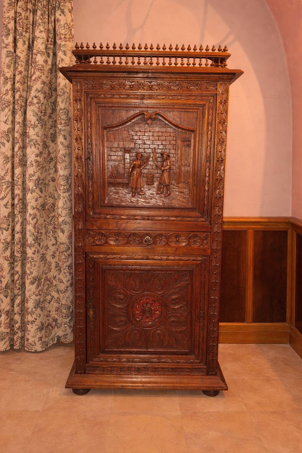 Antique carved oak wardrobe – figurative scene – late 19th century