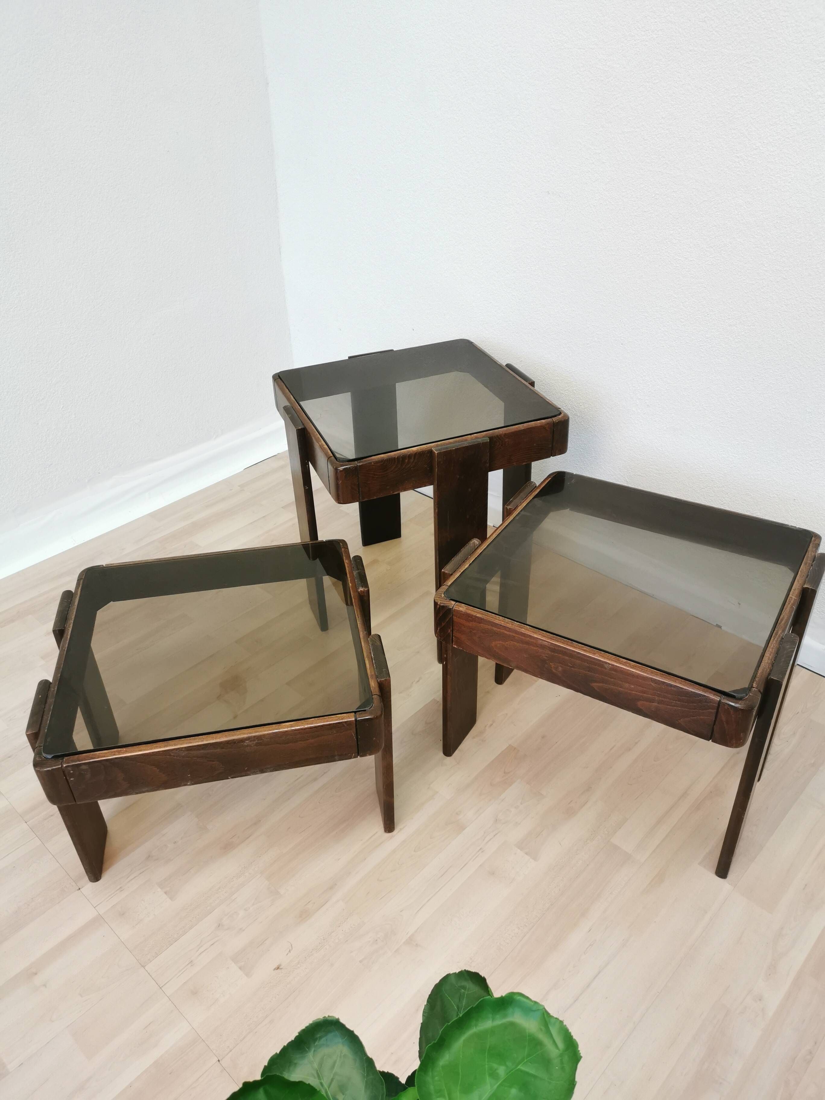 Set of 3 vintage nesting tables / gianfranco frattini for meblo / 1960s / mid-century