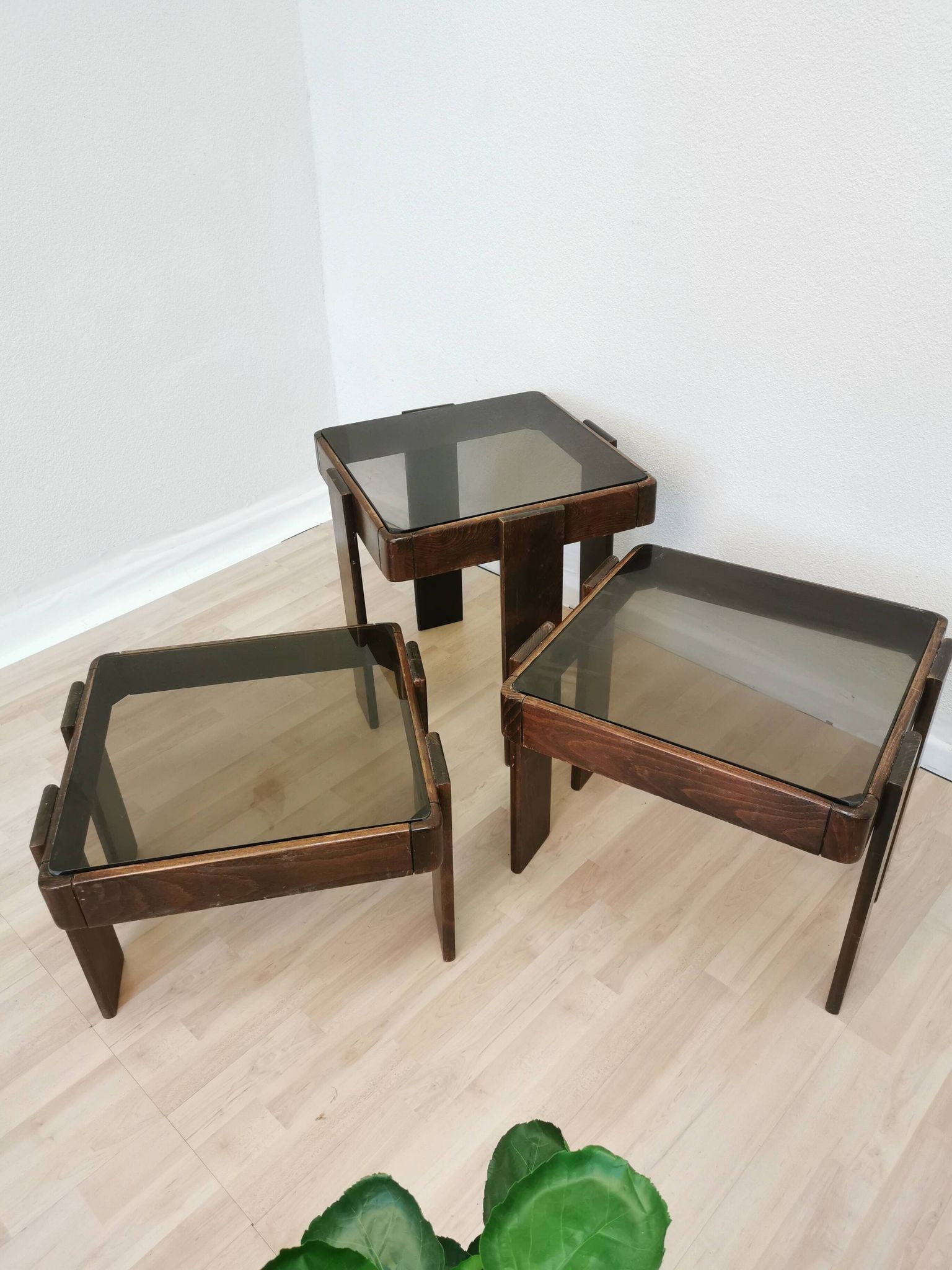 Set of 3 vintage nesting tables / gianfranco frattini for meblo / 1960s / mid-century