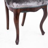 Table et 4 chaises en bois et tissu, Europe du Nord vers 1870