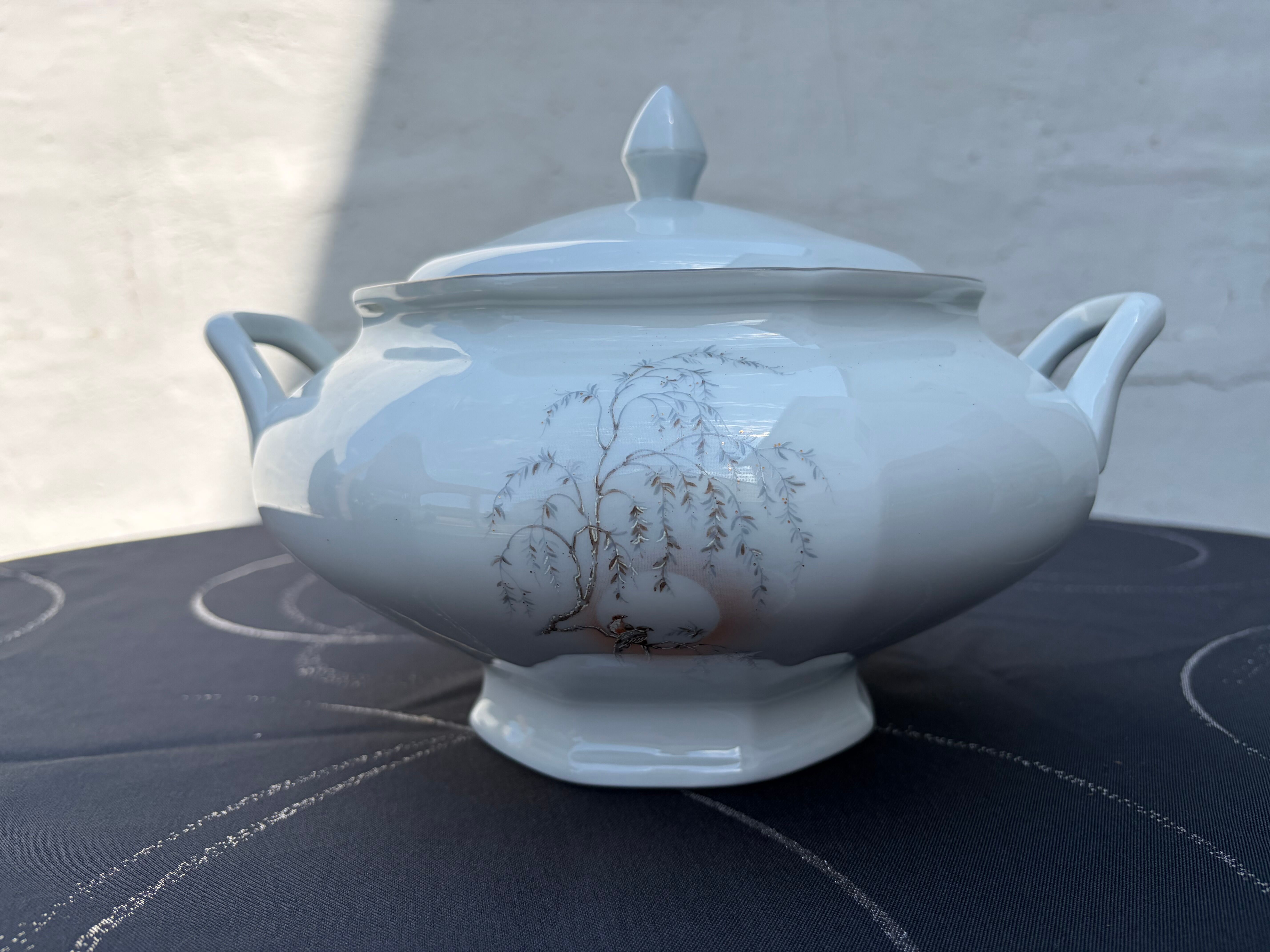 Soup tureen in Sologne porcelain