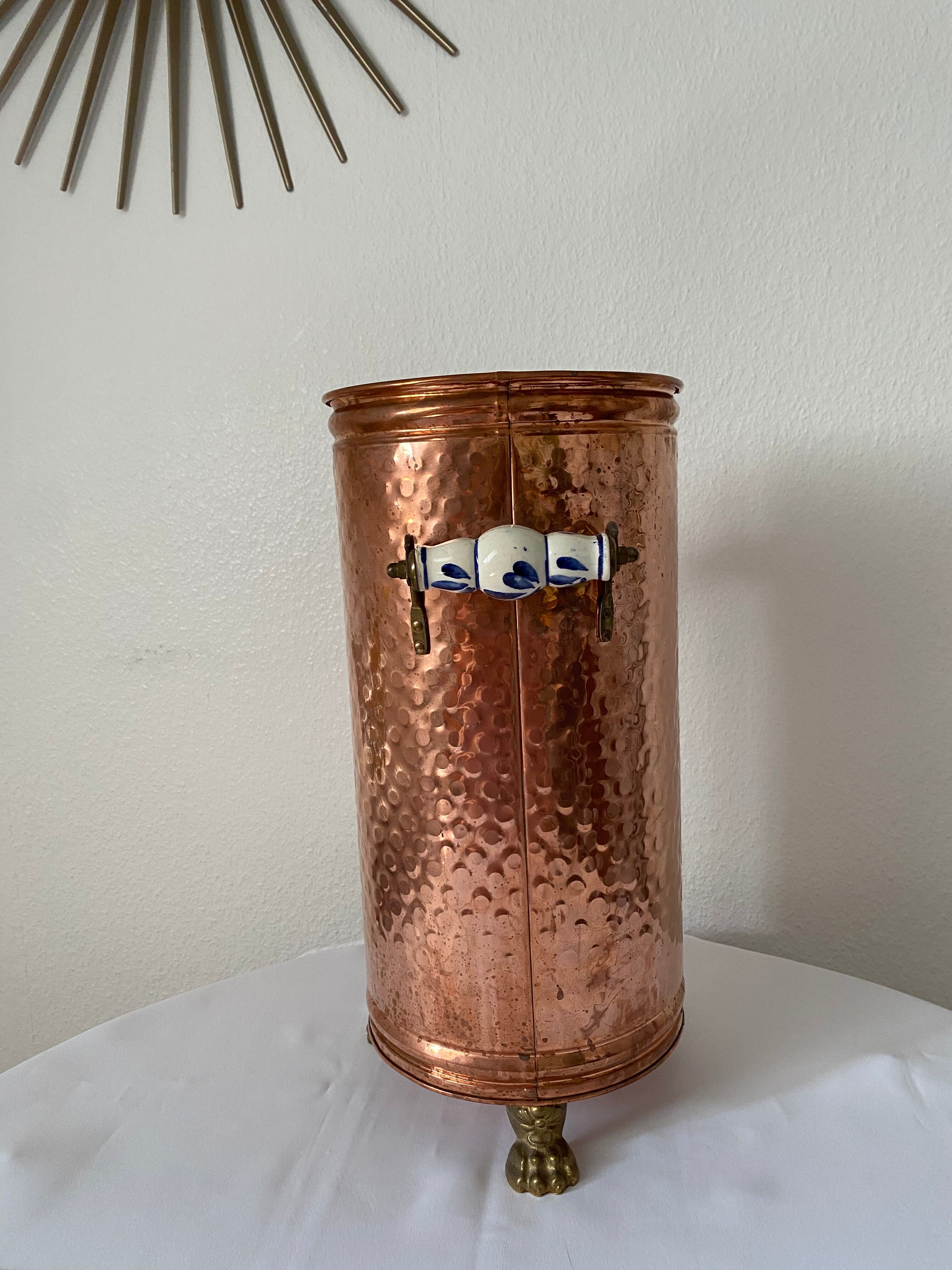 Umbrella holder copper lion's feet