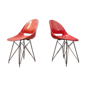 Pair of red chairs by Miroslav Navràtil for Vertex 1959