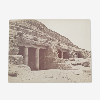 Photographie, tirage albuminé - Grottes de Béni-Hassan, Haute-Egypte, Pascal Sébah (1823-1886)