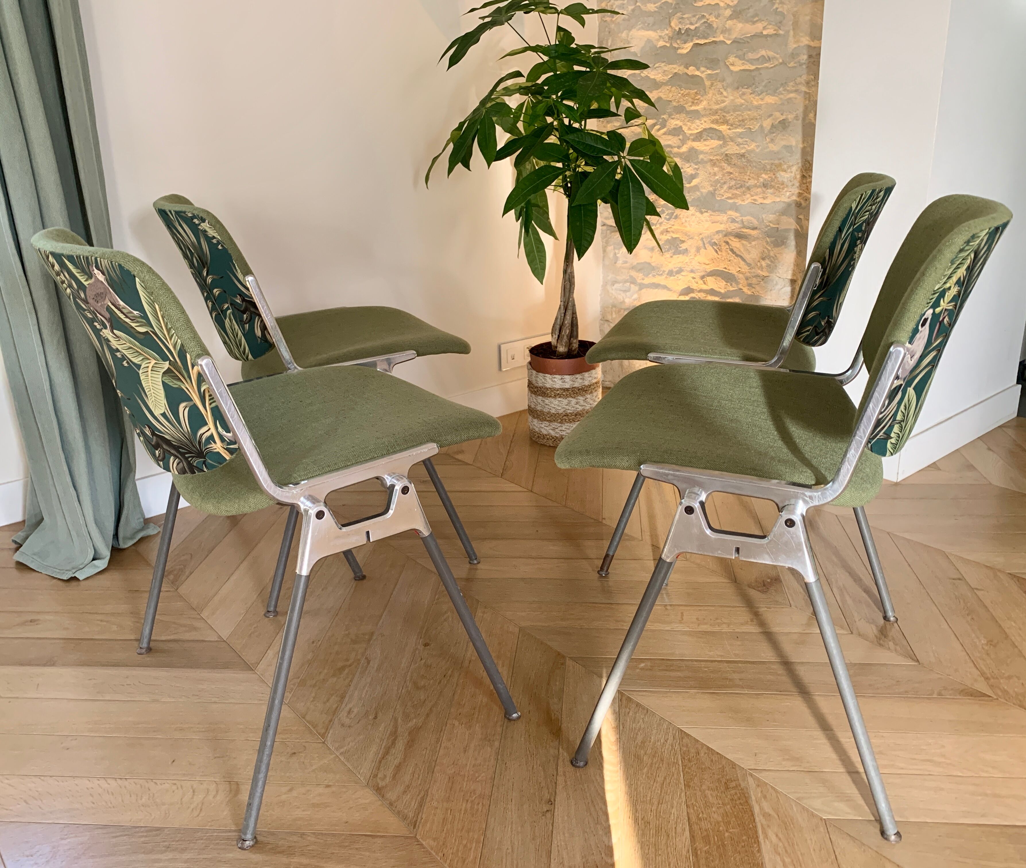 DSC chairs 1965 by Giancarlo Pirelli edited by Castelli, Italy