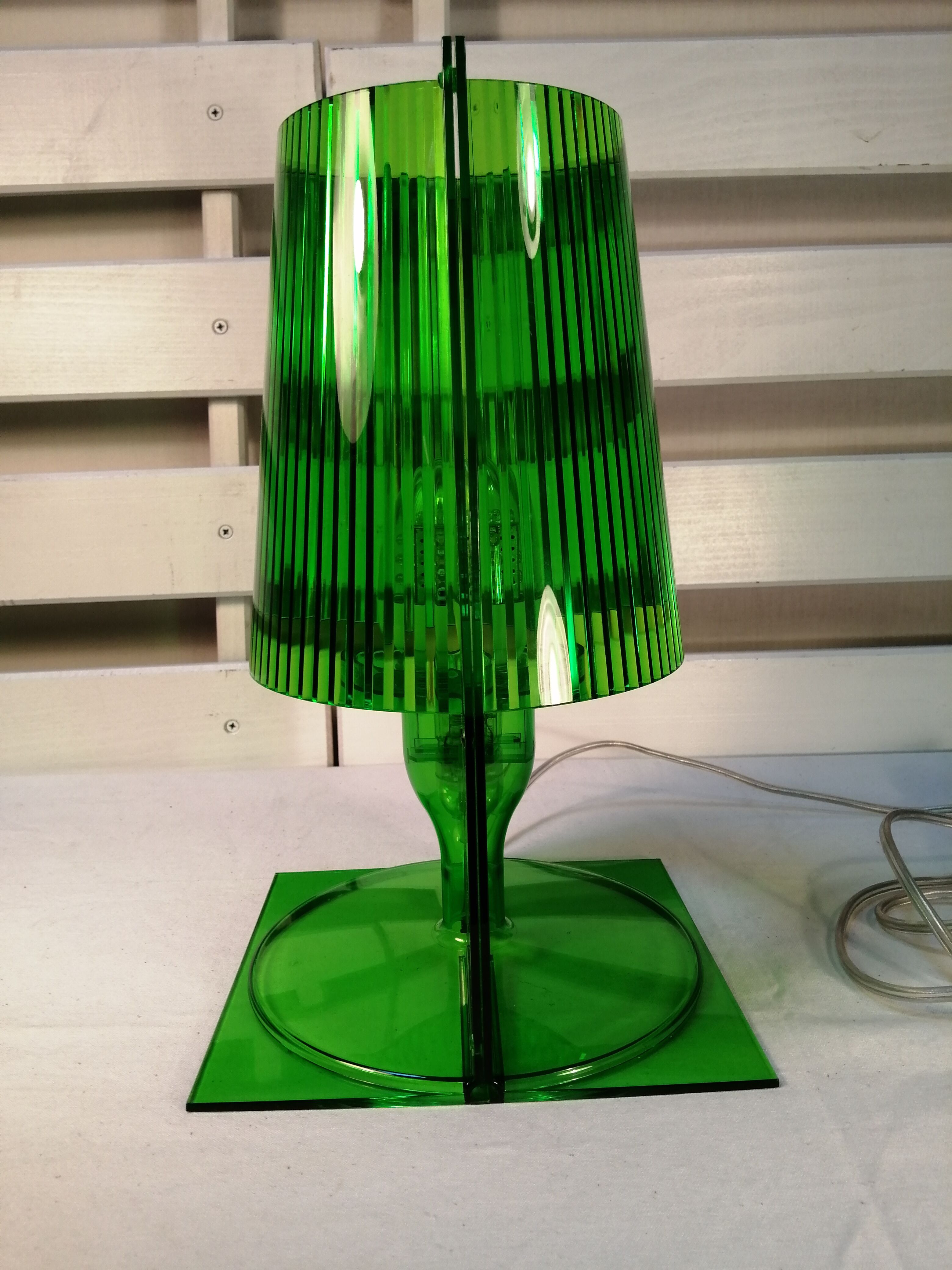 Table lamp Kartell model Take mint