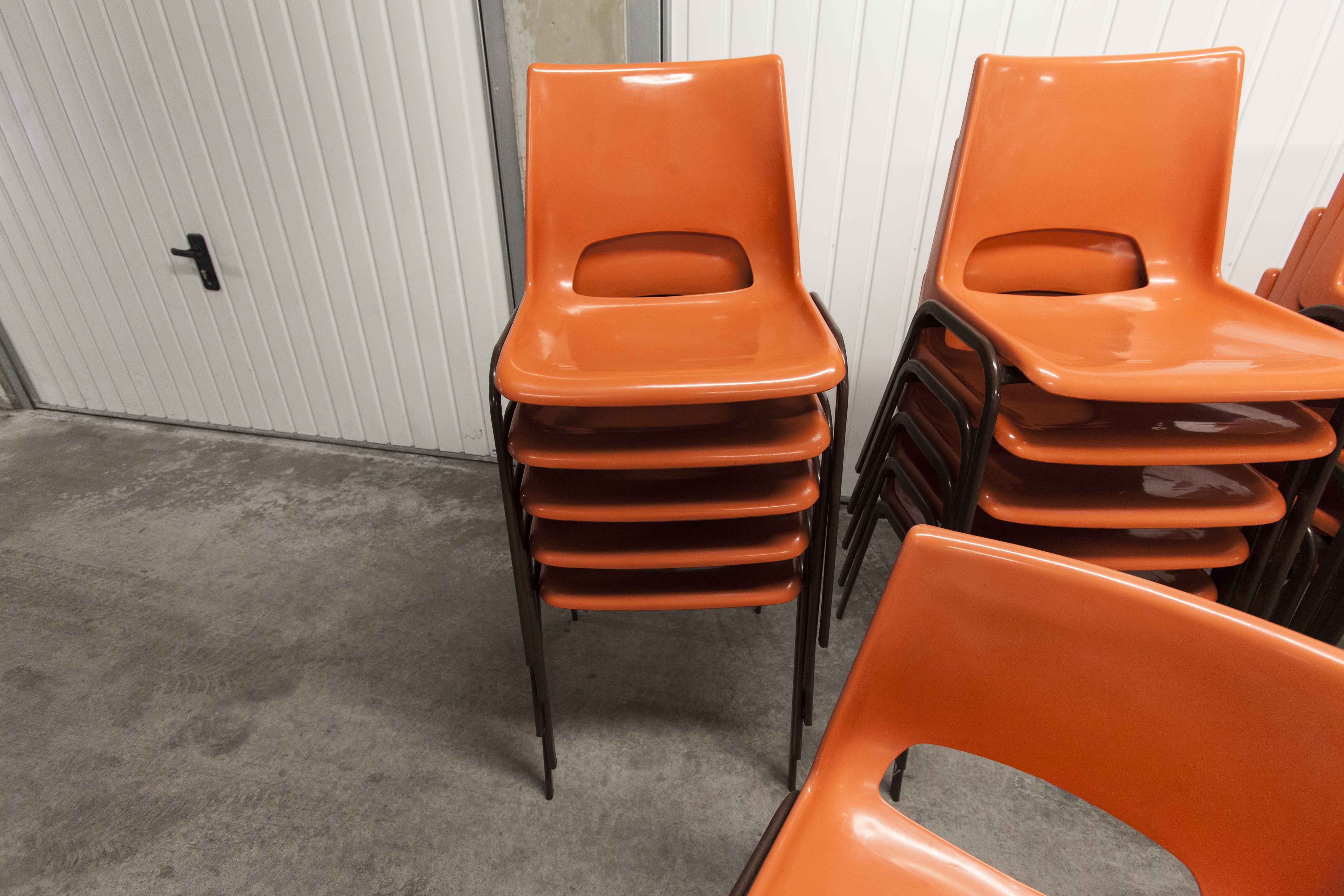 Set of 17 vintage orange chairs 1970