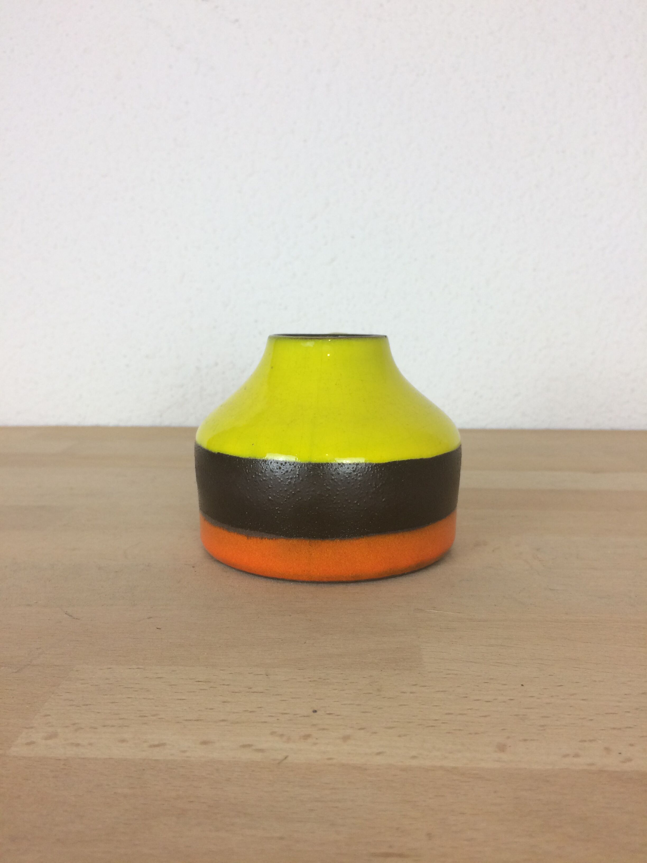 Tricolor ceramic vase