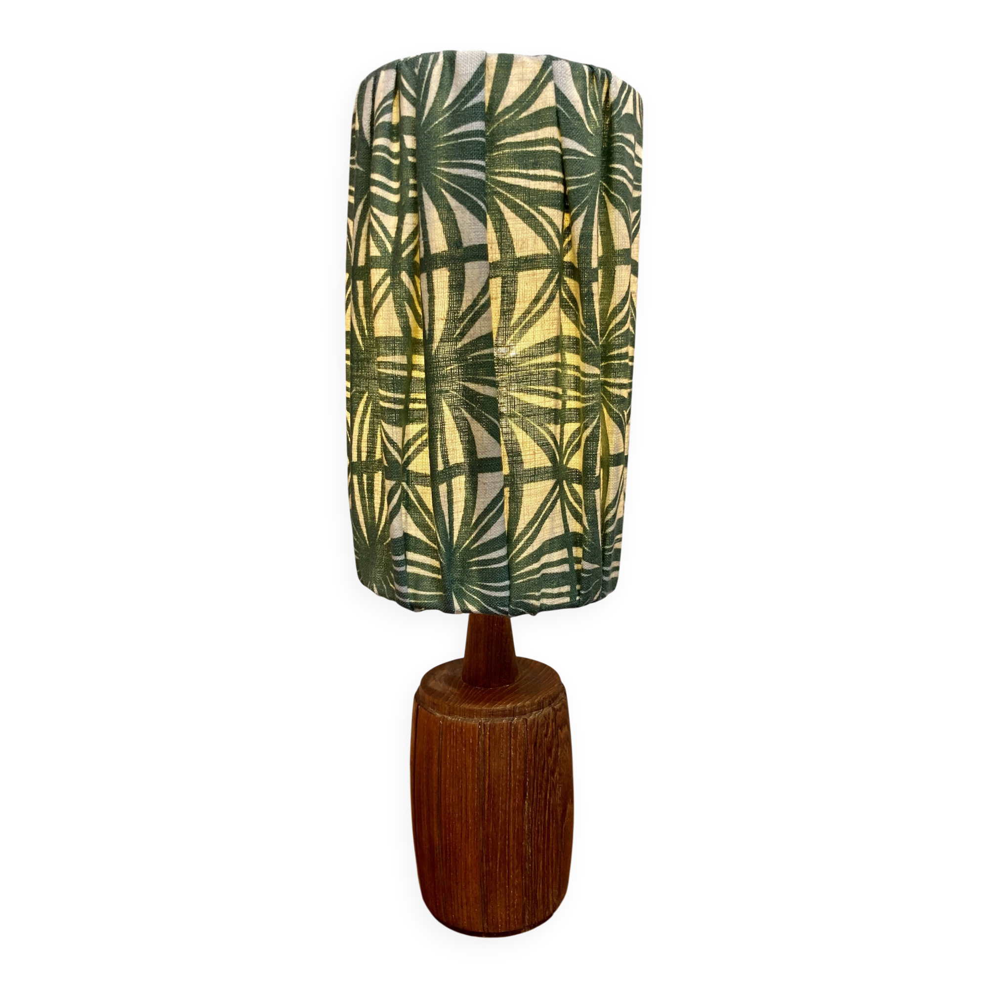 Beautiful Scandinavian lamp from the 1950s.