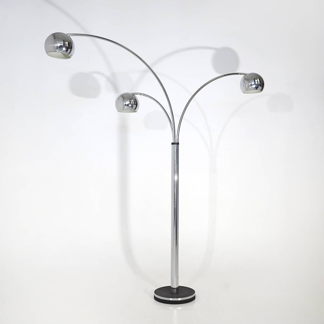 3-arm floor lamp in chromed metal, 1970s