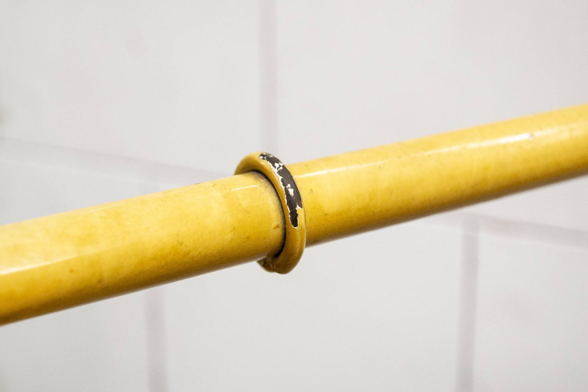 Carrello metallo laccato e vetro con vassoio Italia Anni '50