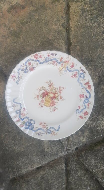 Plate in iron earth longchamps model ribbons