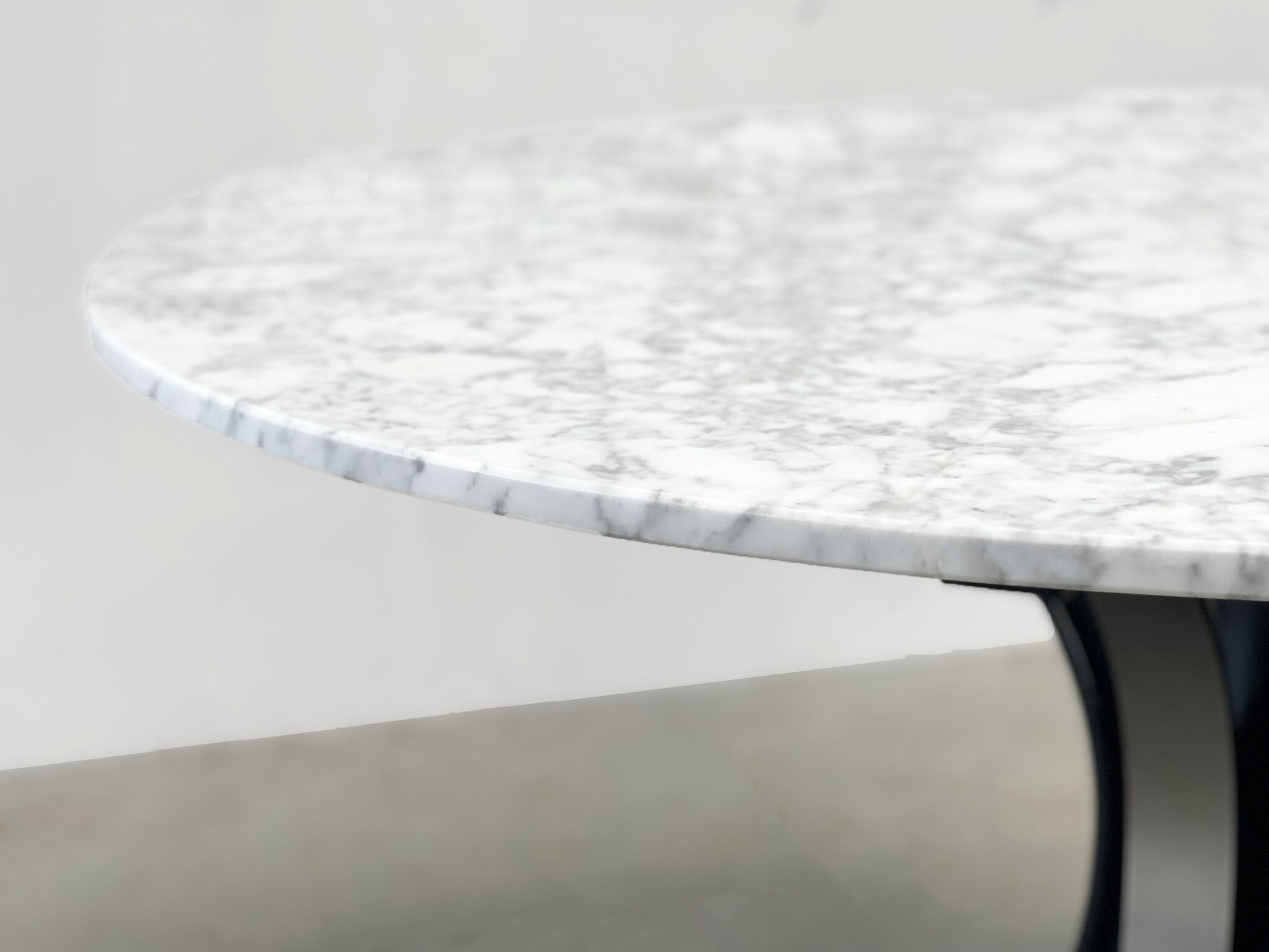 Marble dining table T69 by Osvaldo Borsani for Tecno 1970s