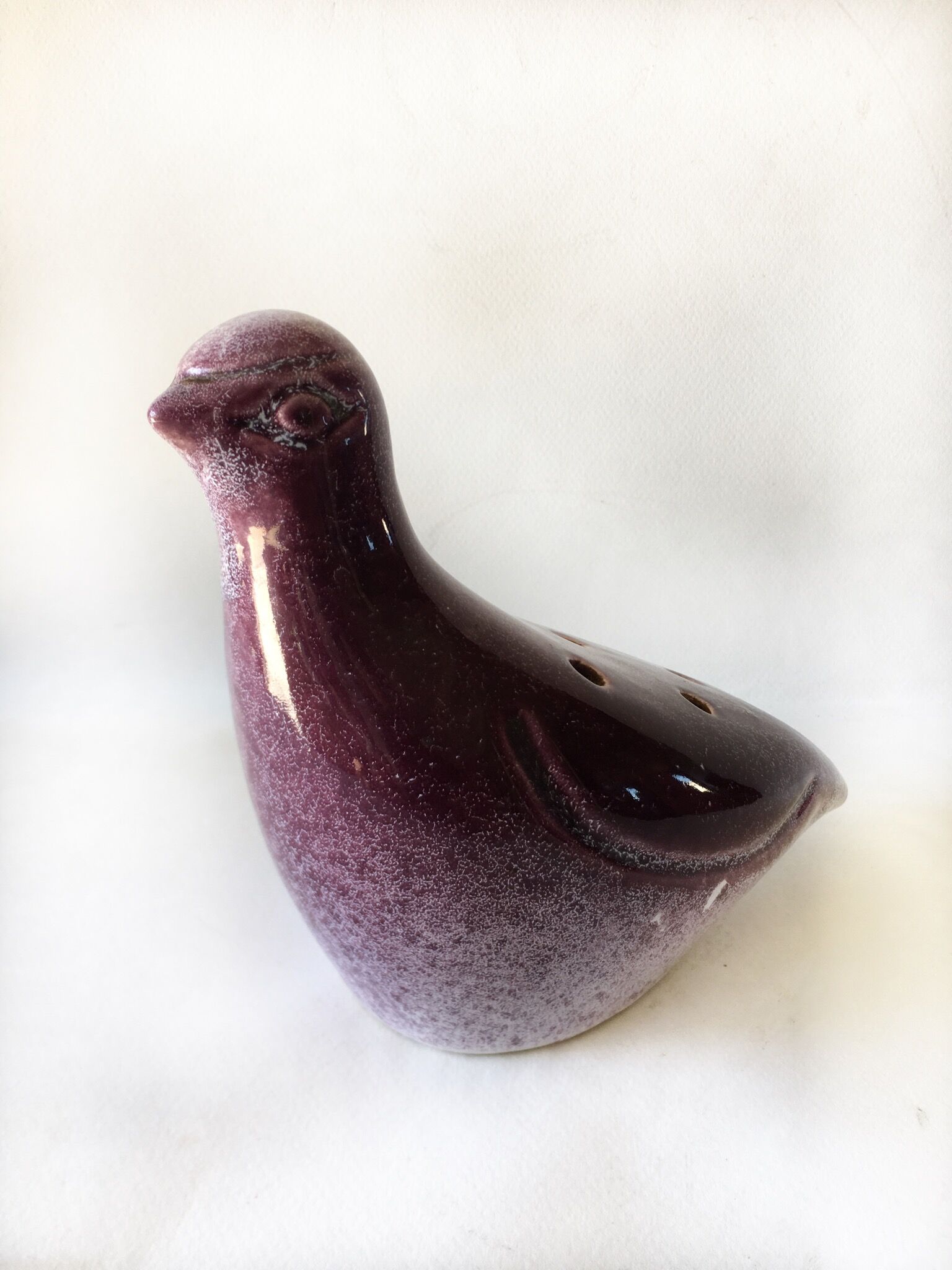 Ceramics stings bird flowers