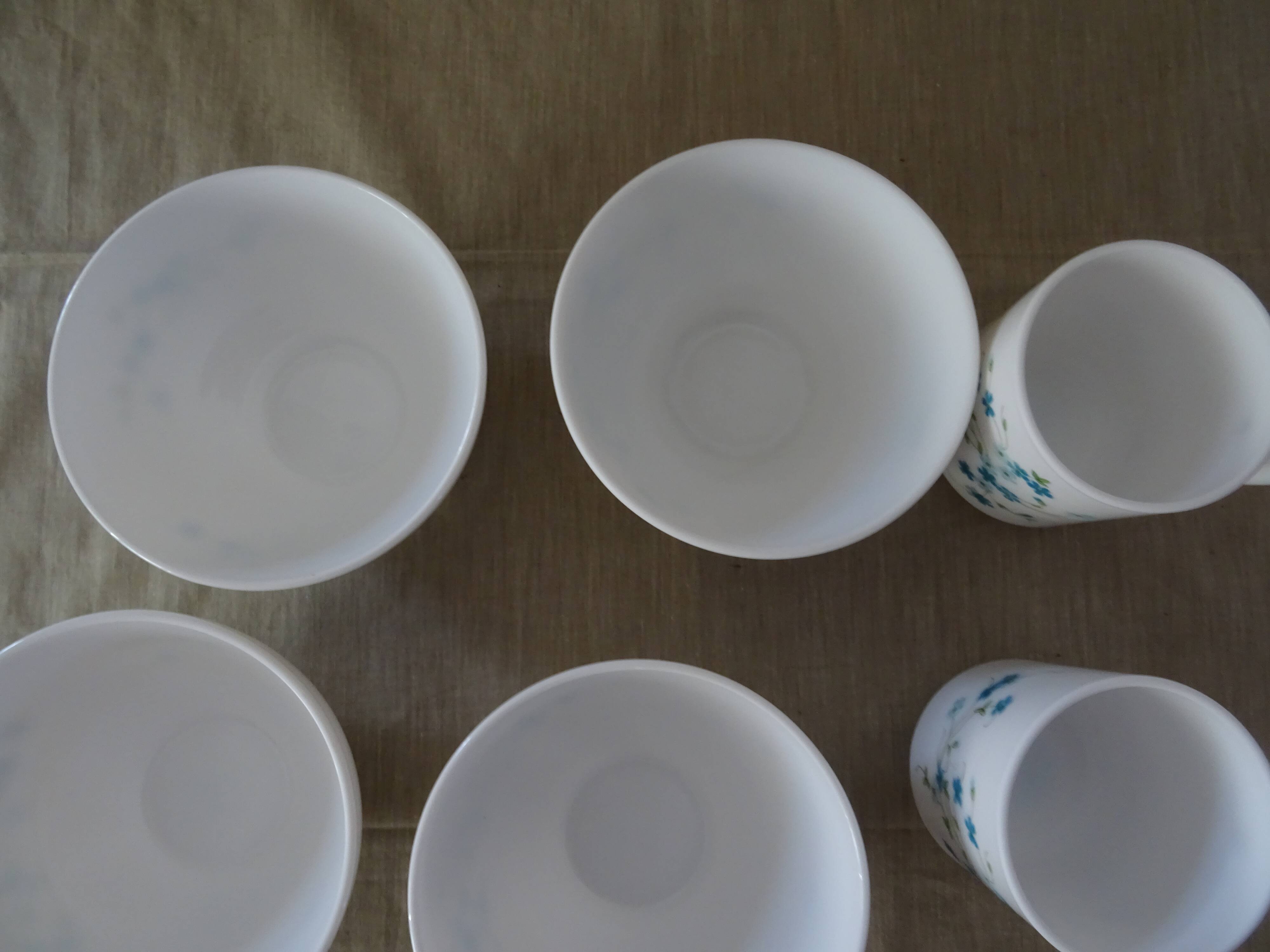 Set of 4 bowls and 2 mugs veronica arcopal small vintage blue flowers