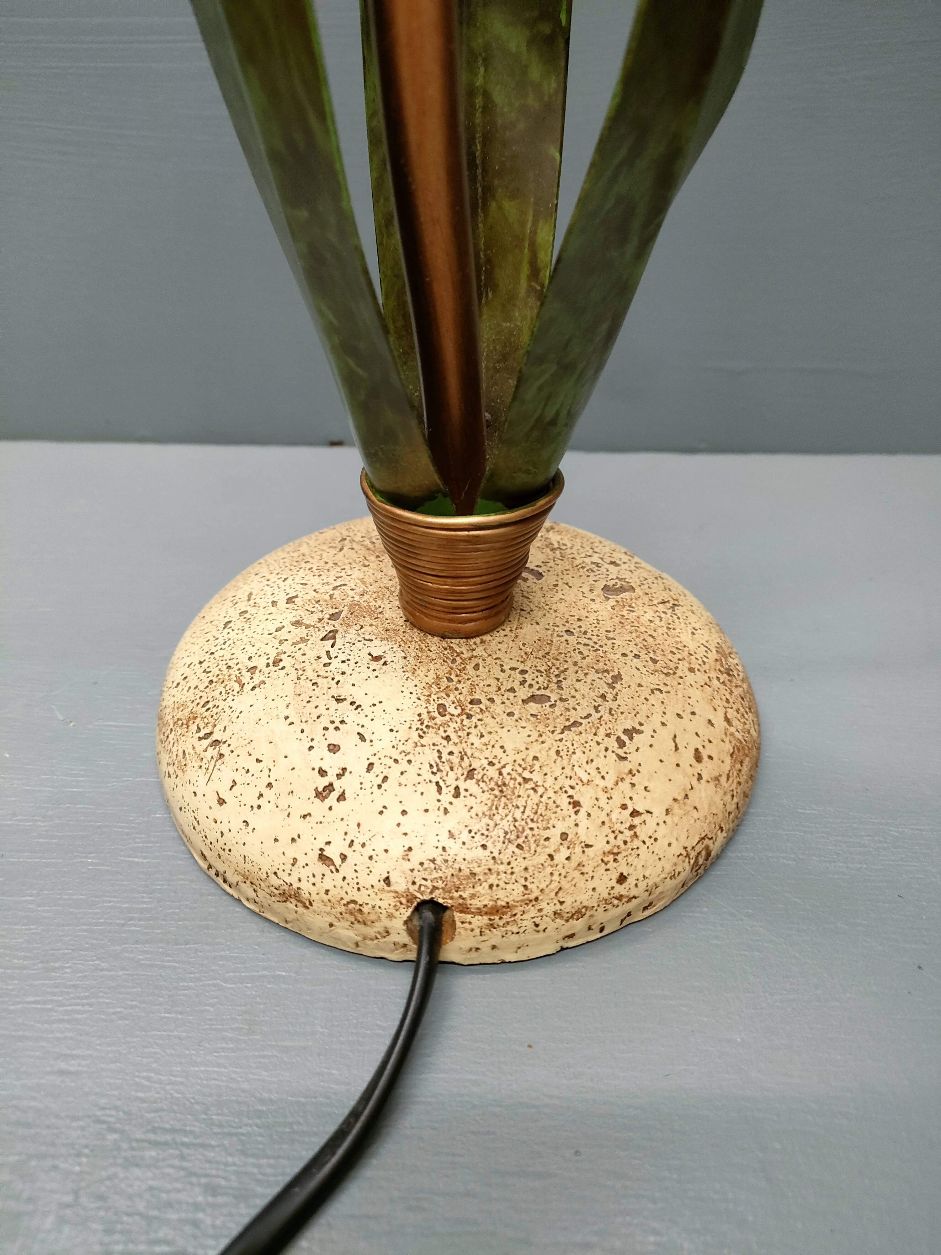 "Arum" table lamp 80's