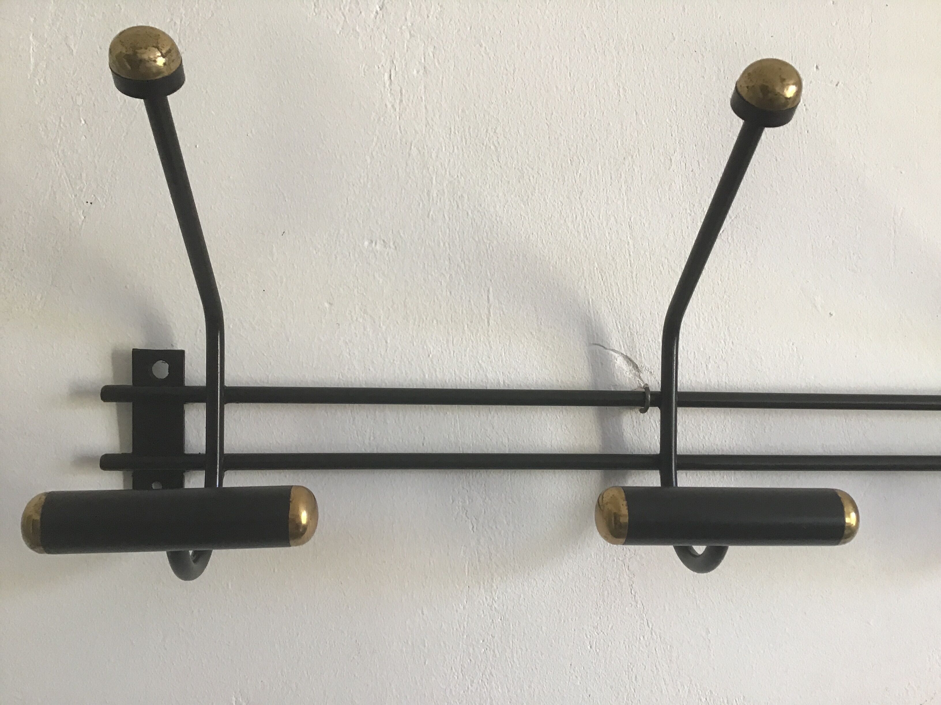 Coat holder