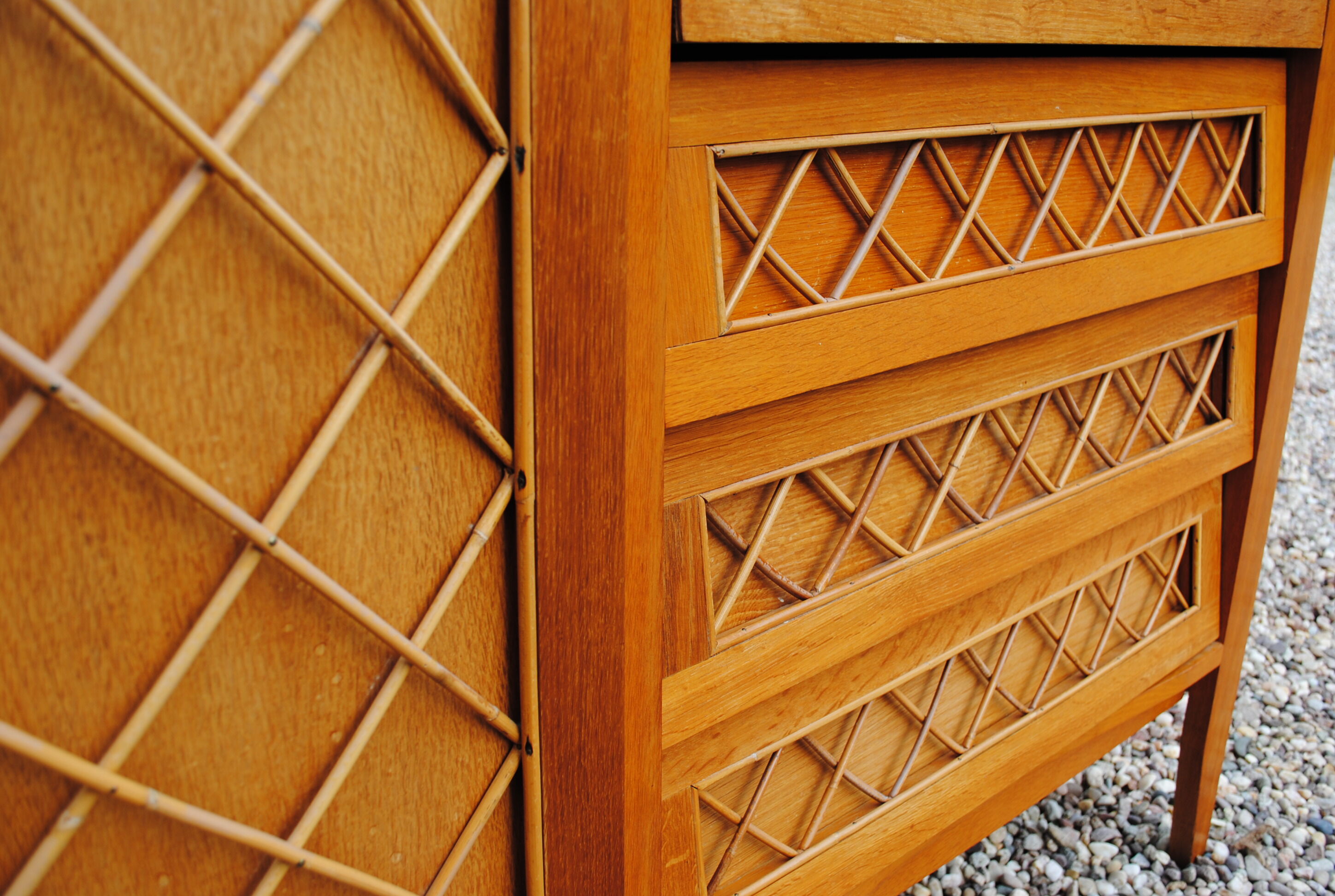 Cabinet rattan vintage year 60