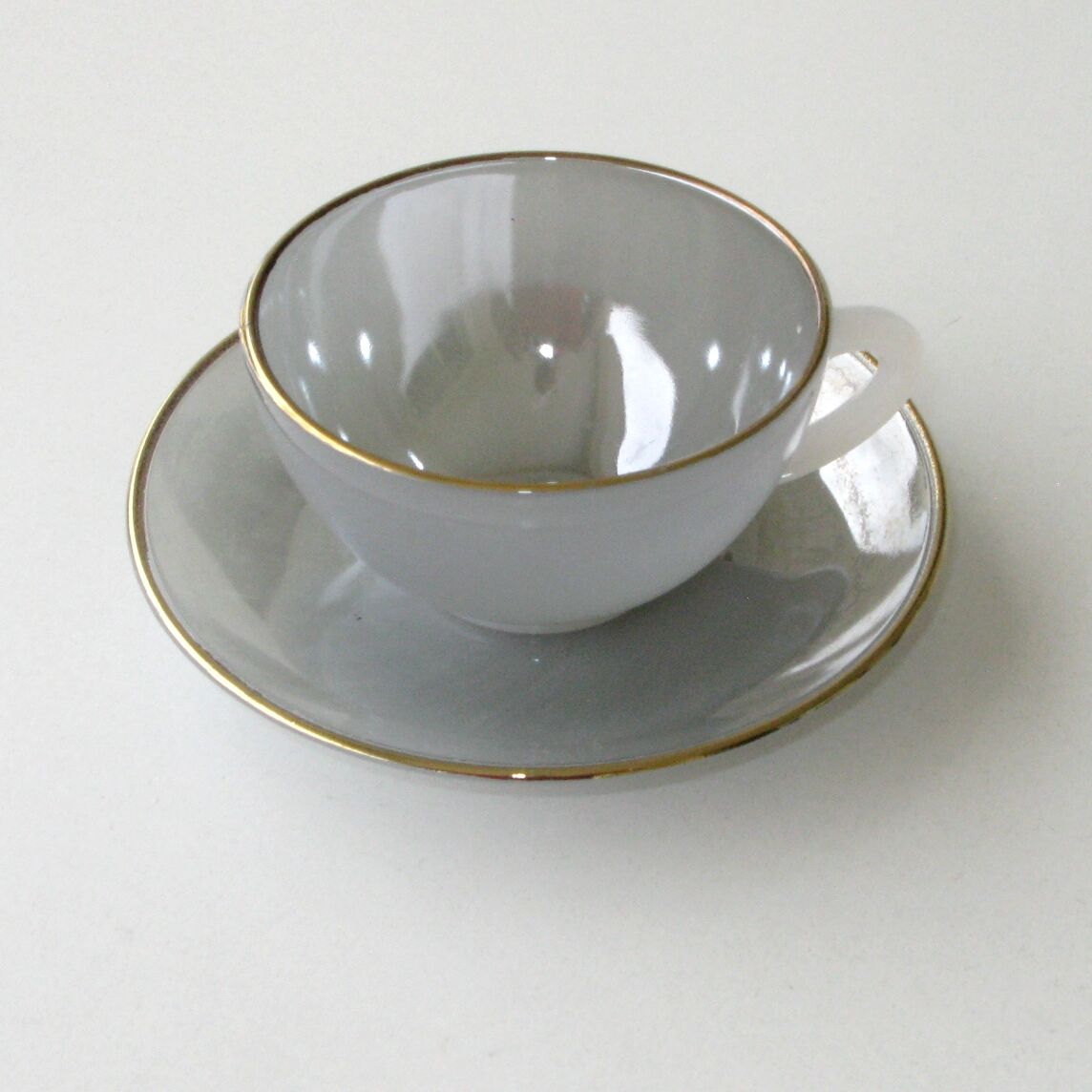 Iridescent Opaline Coffee Service Color – 6 Cups and 6 Under Cups Mod. Harlequin