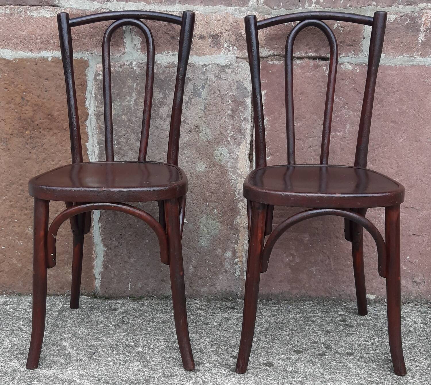 "Fischel" bistro chairs (pair)