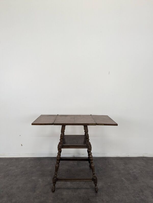 Table d'appoint sellette