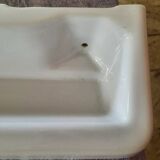 Porcelain bathroom shelf