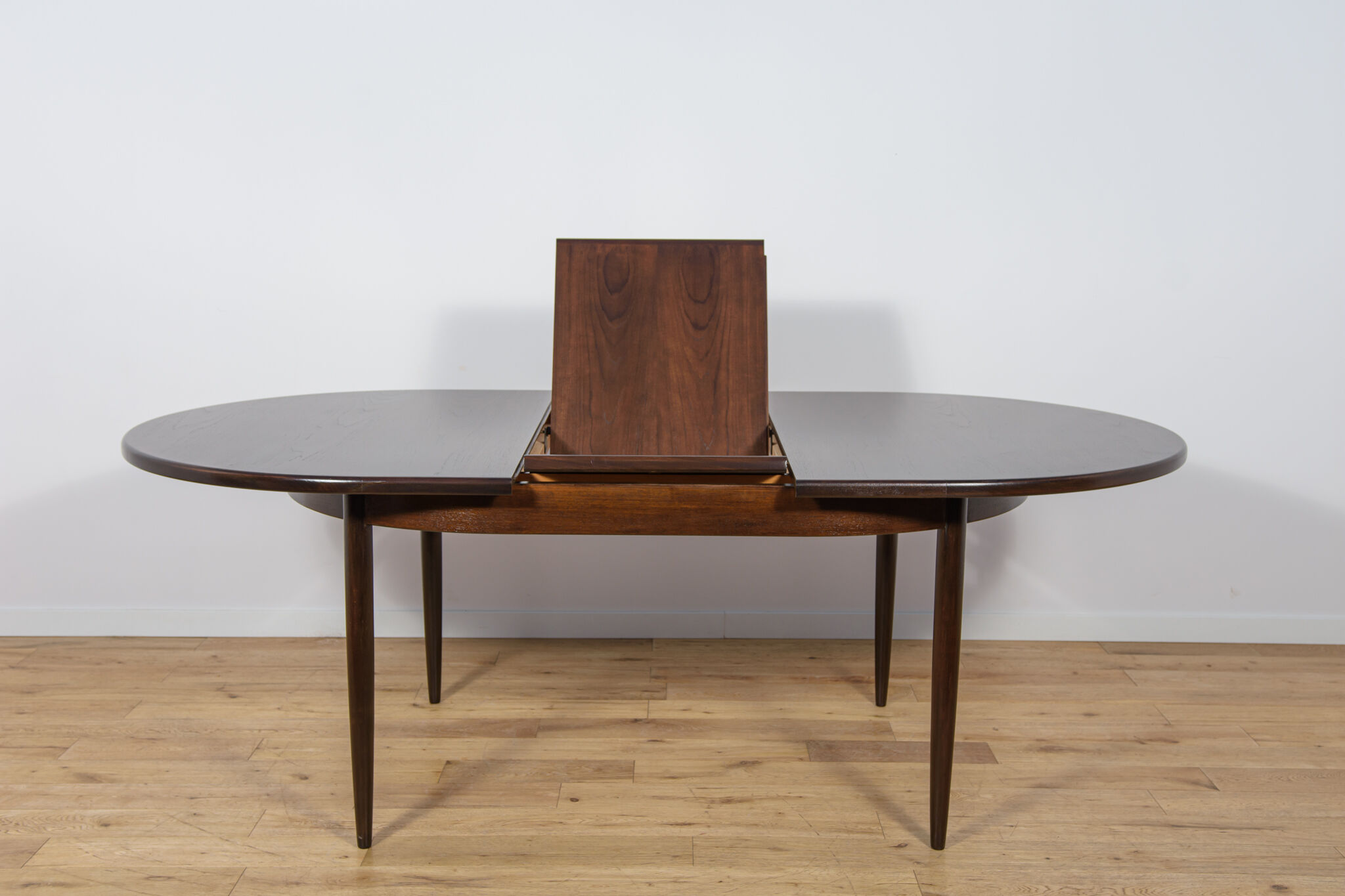 Mid-Century Oval Dining Table in Teak from G-Plan, United Kingdom, 1960s