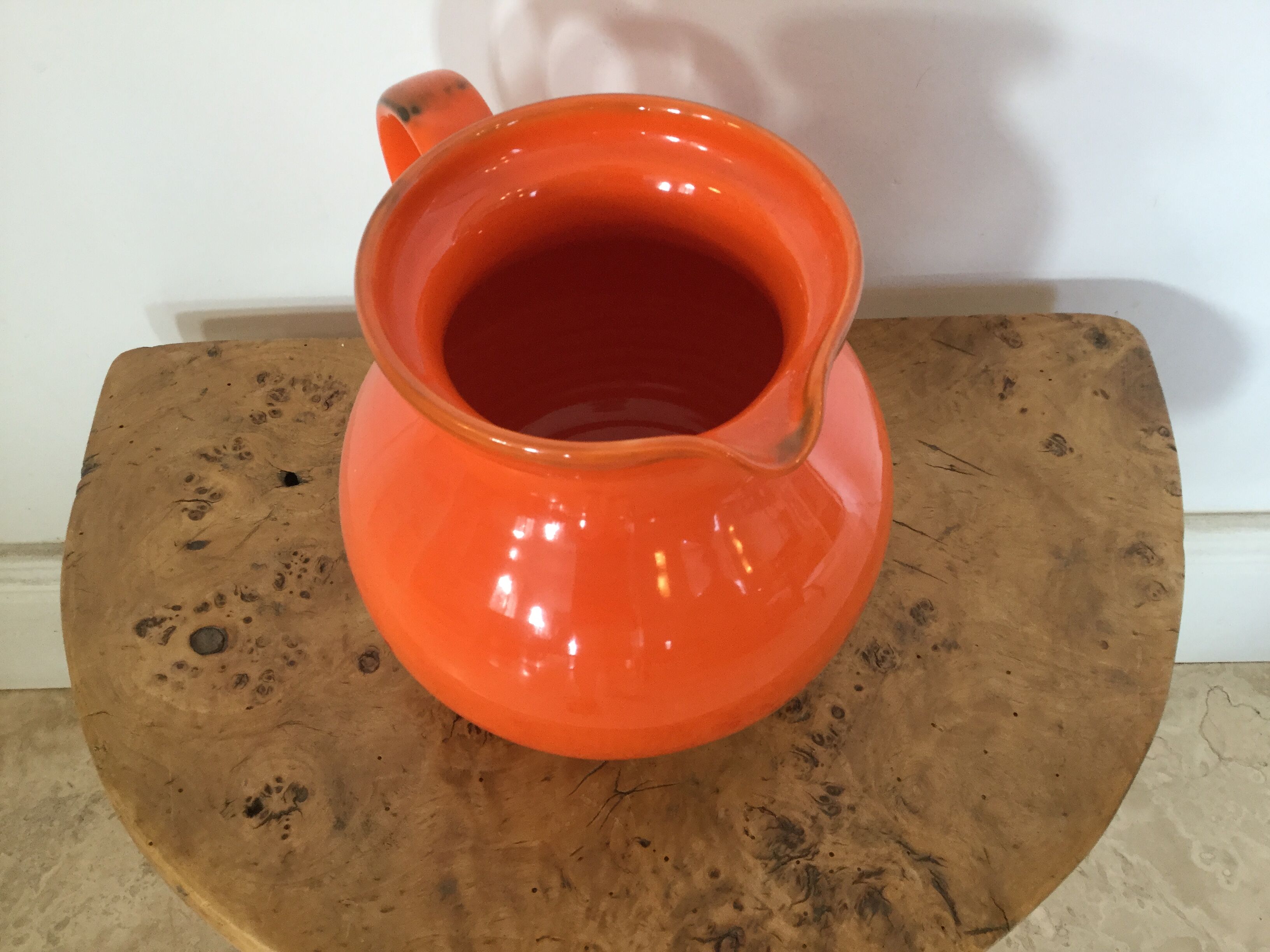 Pitcher Lou Pignatier Vallauris