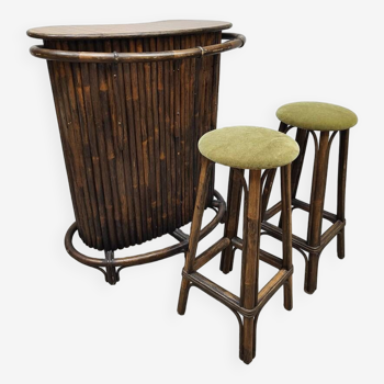 Vintage bamboo rattan Tiki bar cocktail bar