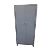 Armoire métallique d'atelier