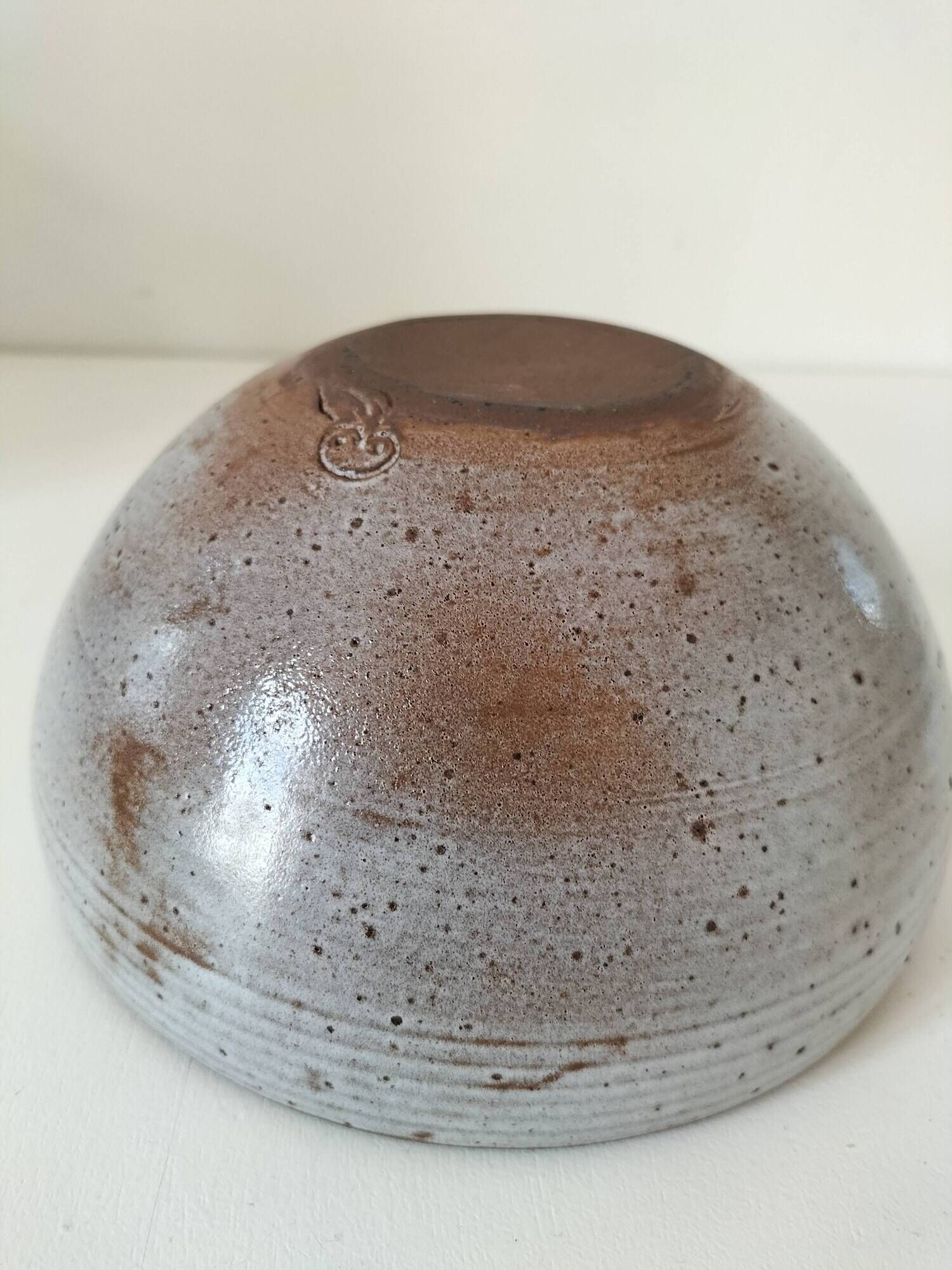 Ceramic cup from the Jeanne and Norbert Pierlot workshop (Ratilly)