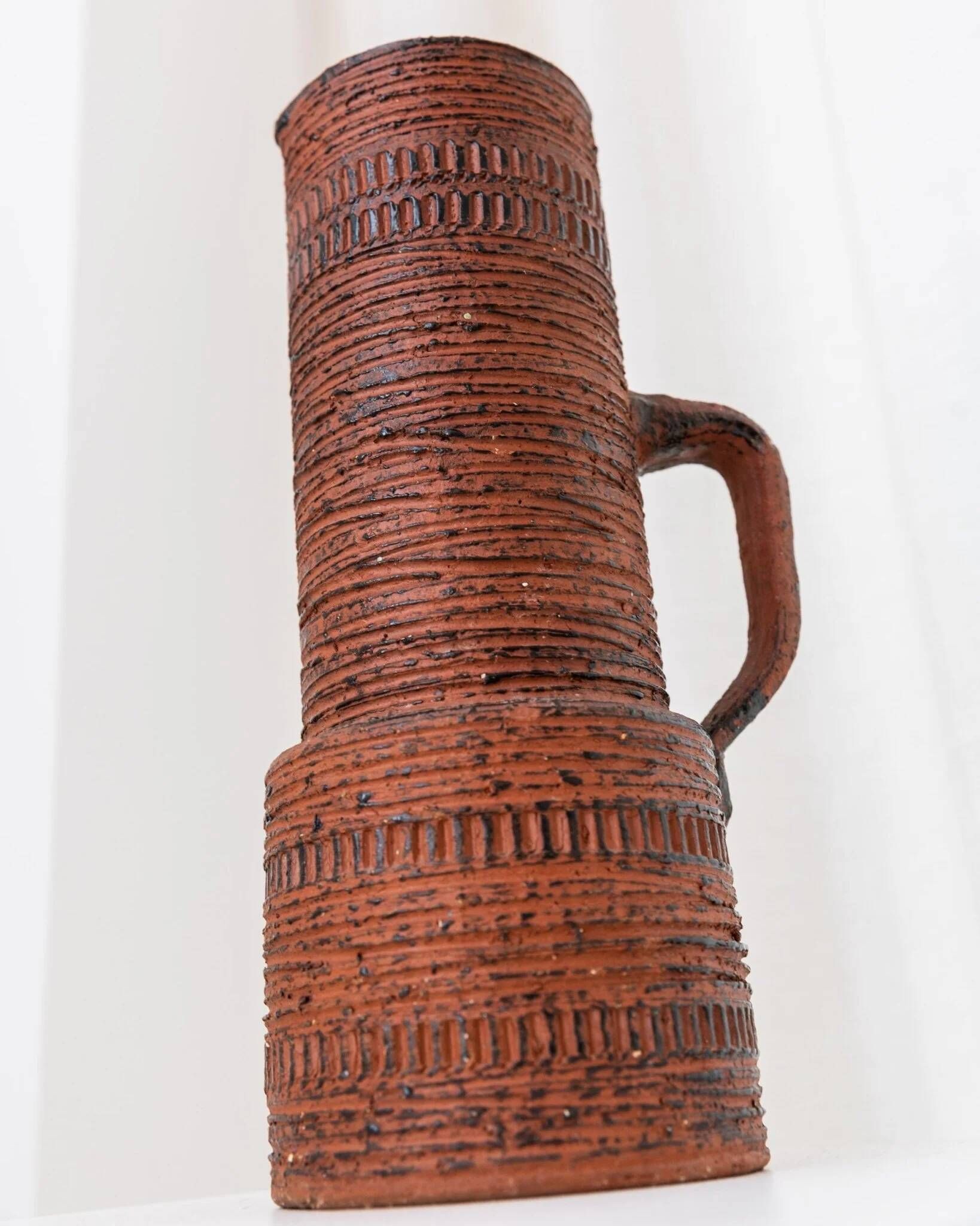XL Mid-Century Brutalist Chamotte Vase in earthy red-brown ceramic by Spara Keramik, Germany 1960s
